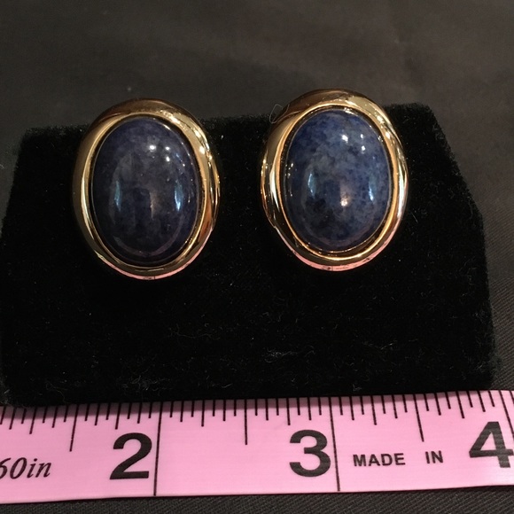 Lapis cabochon 14K gold pierced earrings. Reduced price is FIRM - Picture 5 of 12
